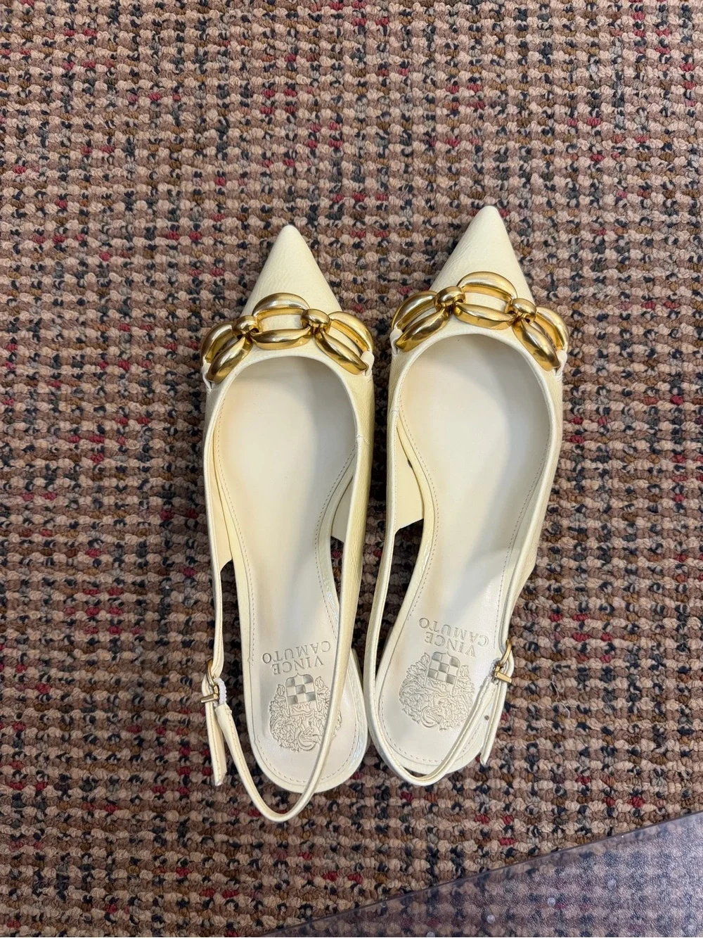 Vince Camuto Cream Pointed Toe Slingback Flats with Gold Chain